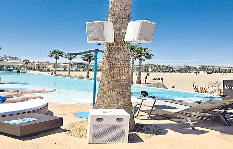 Beach.jpg
