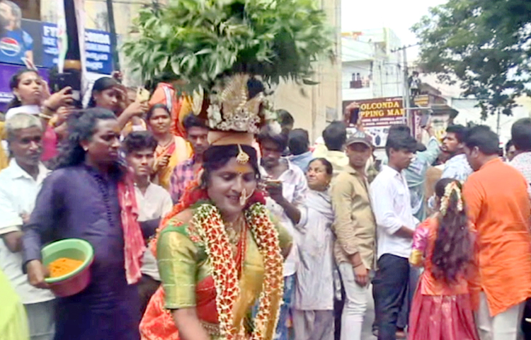 Bonalu-03.jpg