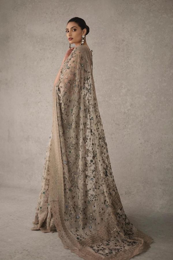 KL-Rahul_Athiya-Shetty-4.jpg 5