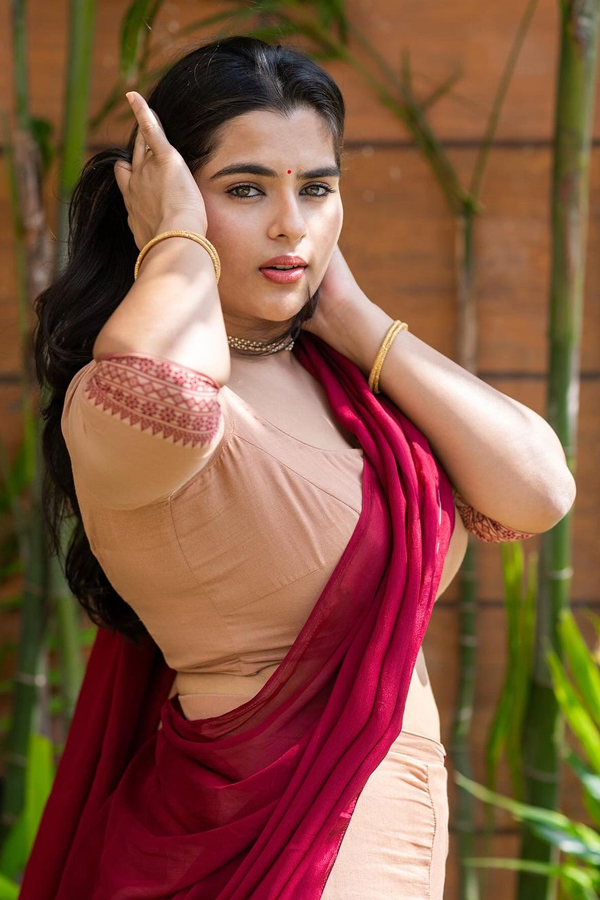 Kavya-Kalyanram-5.jpg 6