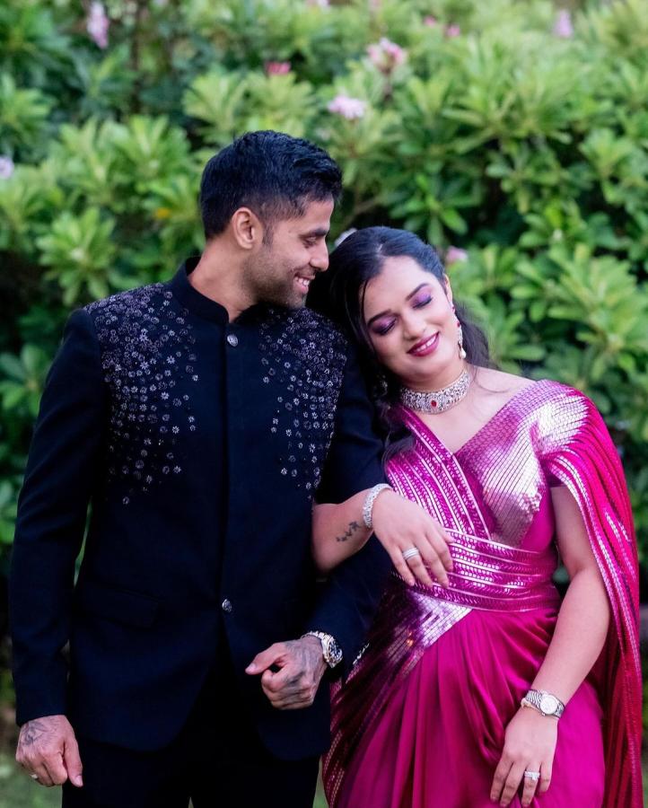 SuryakumarYadavDevishaShetty_20.jpg 20