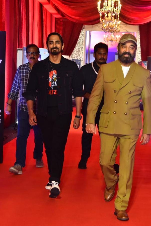 Bharateeyudu2PreReleaseEvent-02_0.jpg 2