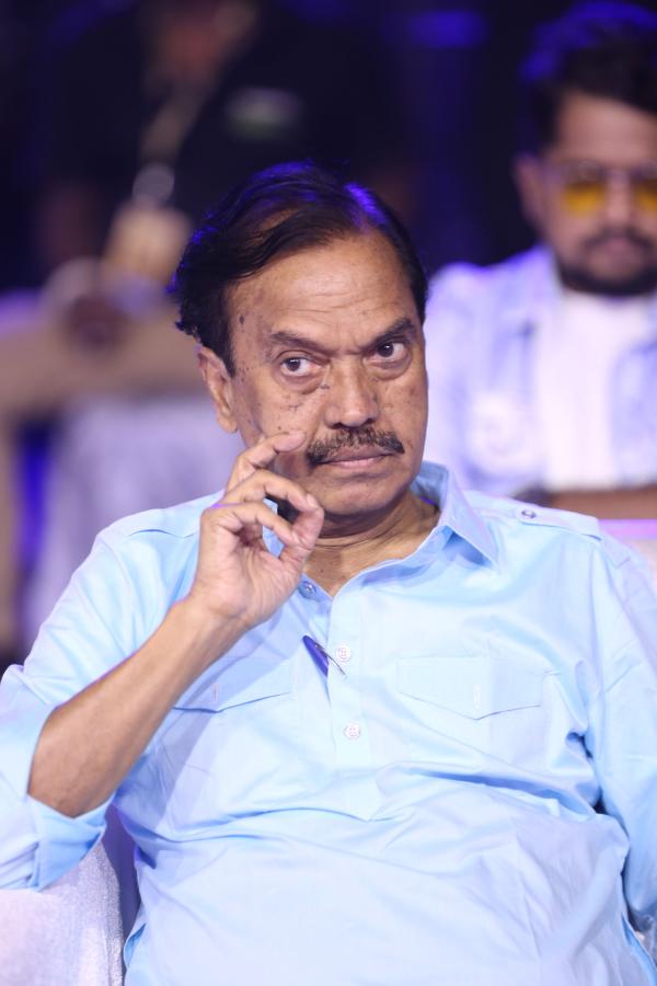 Bharateeyudu2PreReleaseEvent-15_0.jpg 15