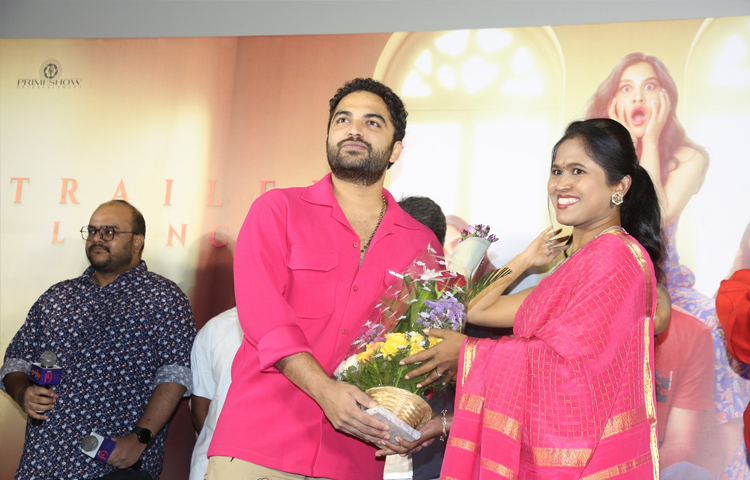 Darling-Movie-Trailer-Launch-06_0.jpg 6