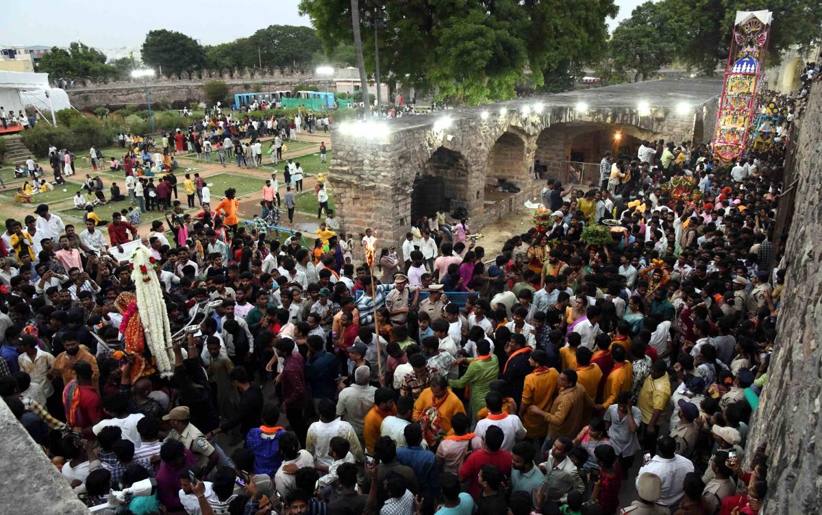HYD-Golkonda-Bonalu-33.jpg 33