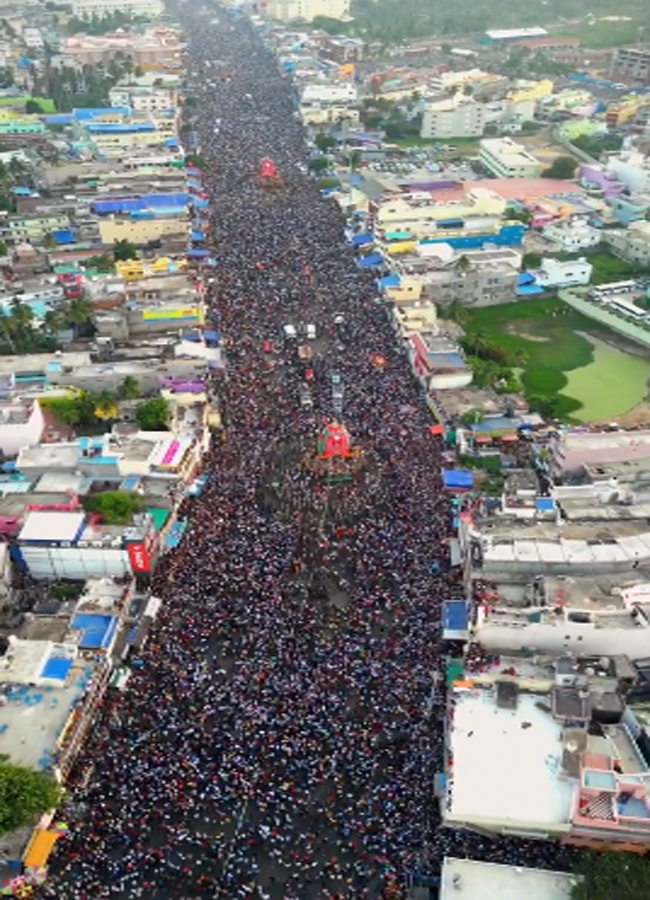 Puri-Jagannath-Rath-Yatra-06_0.jpg 7