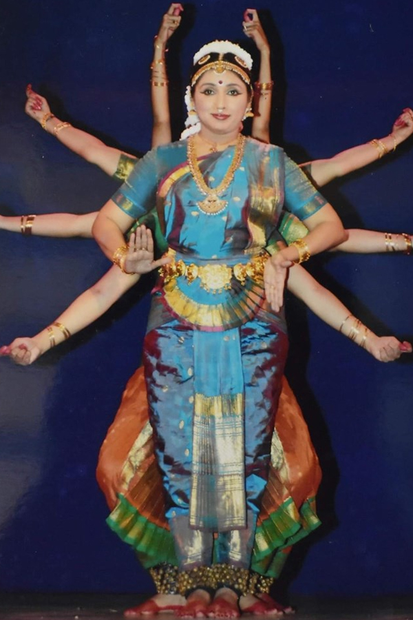 Revathi-17.jpg 18