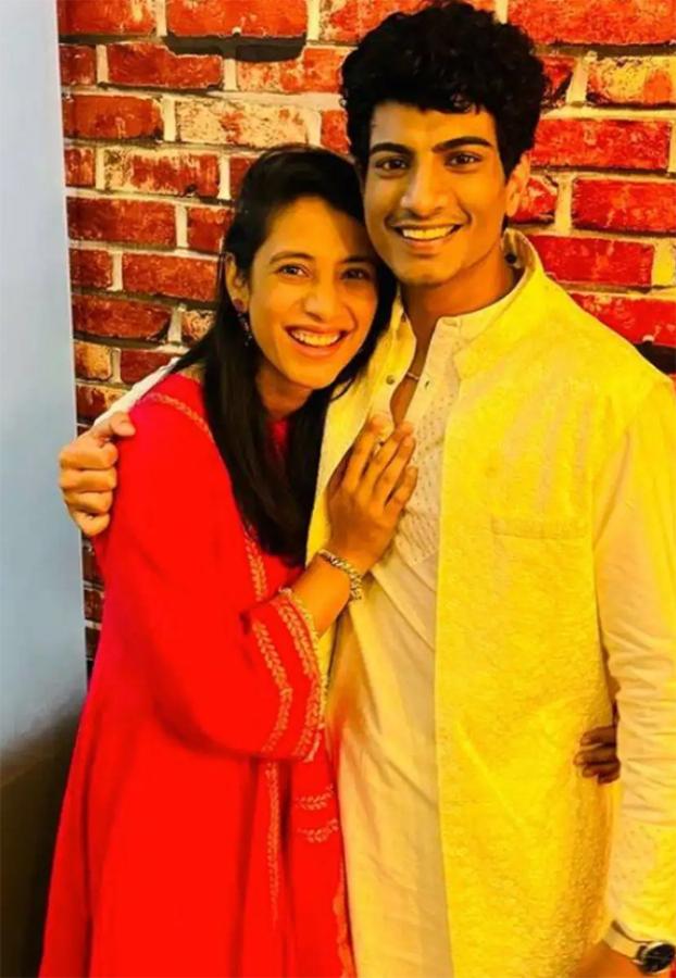 Smriti_20Mandhana_20and_20Palash_20Muchhal_20Relationship_20photos_1_20_2810_29.jpg 10