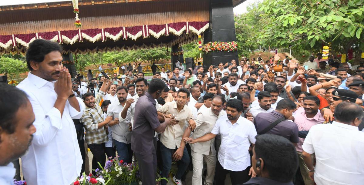 ysjagan-15.jpg 15