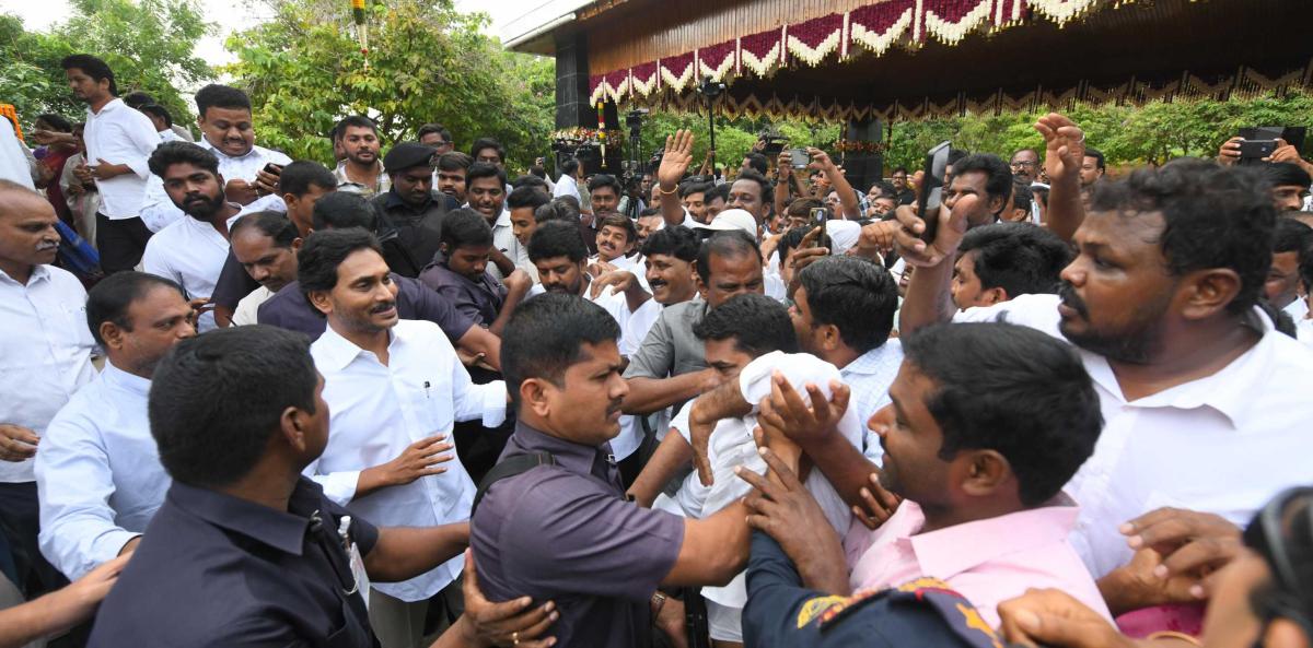 ysjagan-18.jpg 18