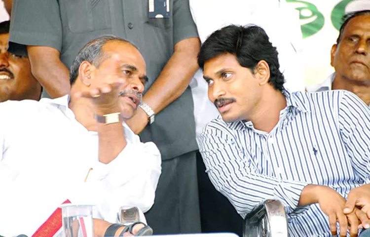 ysjagan-ysr-04.jpg