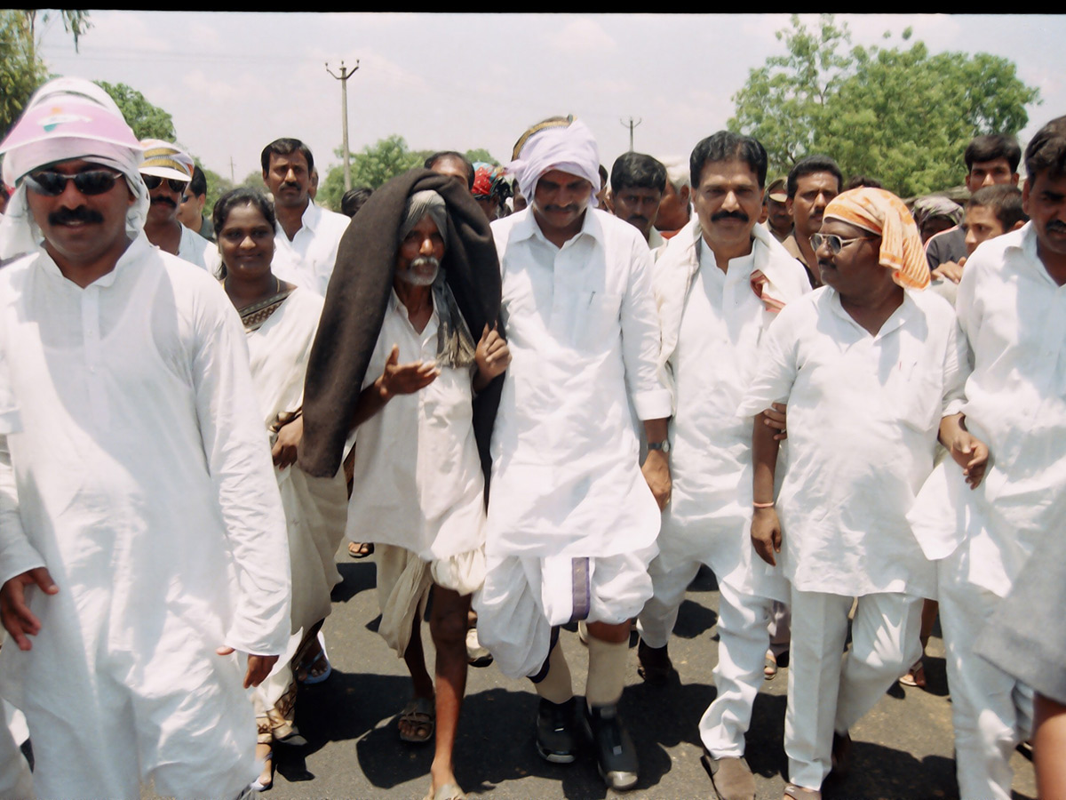 ysr-03.jpg 73