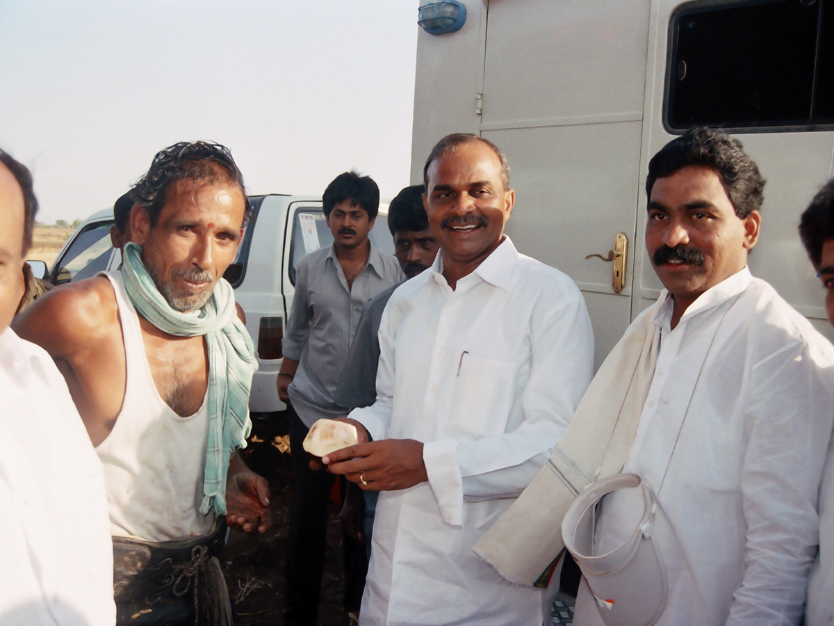 ysr-26.jpg 25