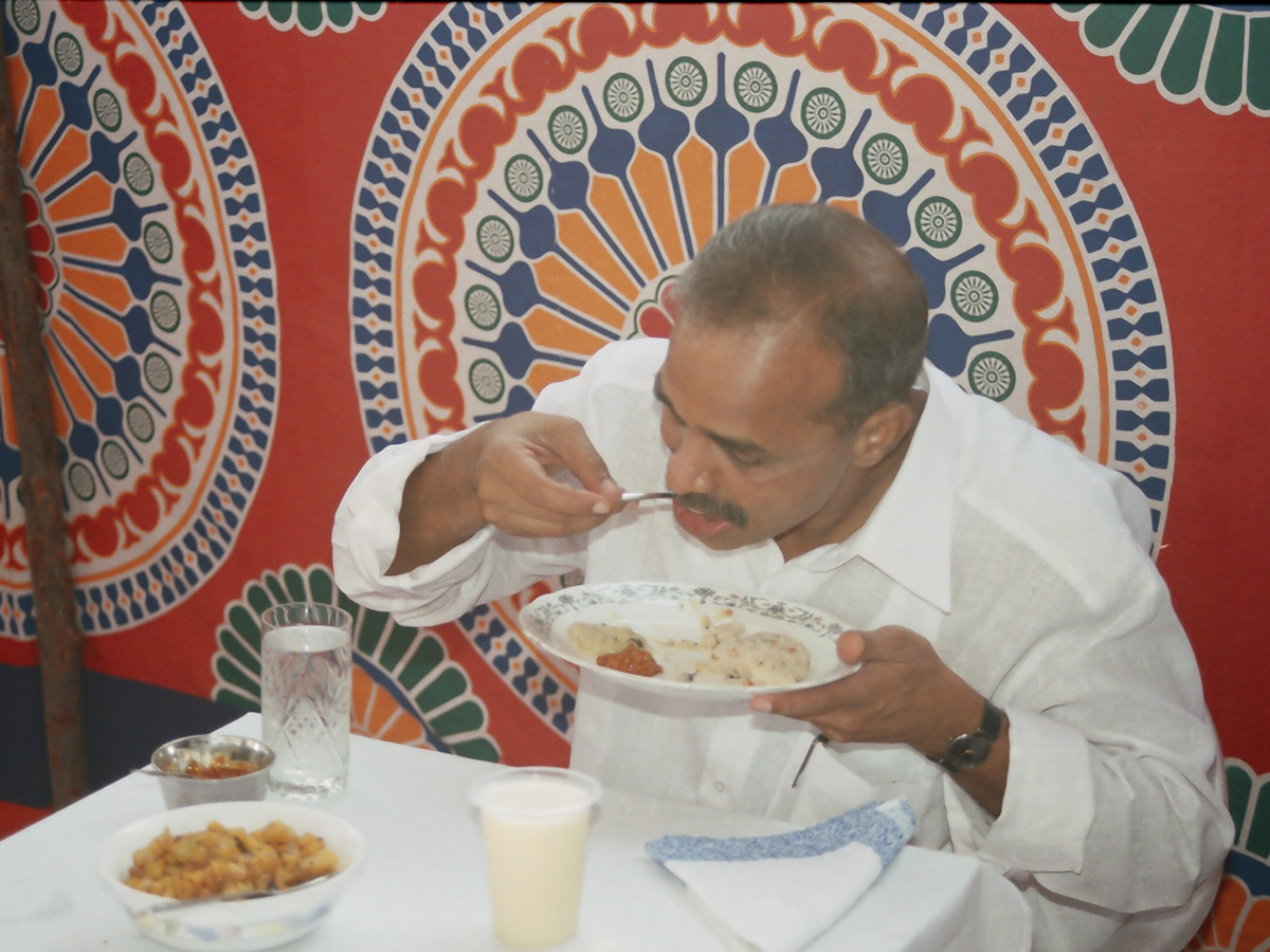 ysr-53.jpg 52