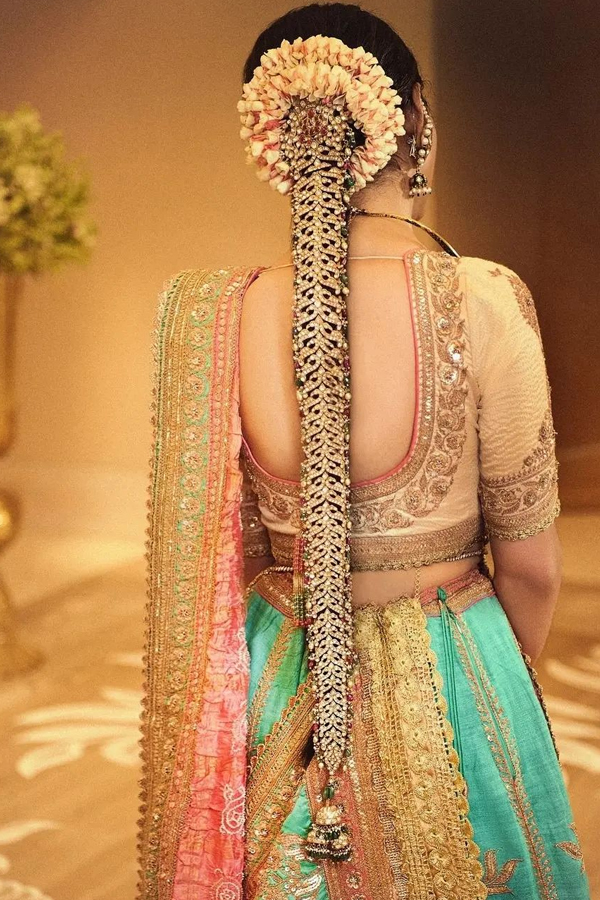 Ambani-Ladies-18.jpg 7