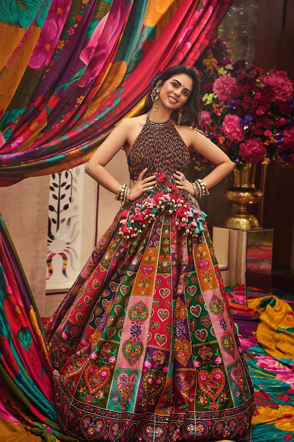 Ambani-Ladies-6.jpg 13