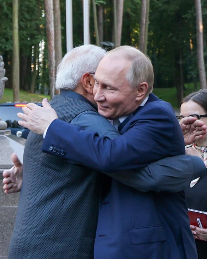 Modi-Putin-02.jpg 2