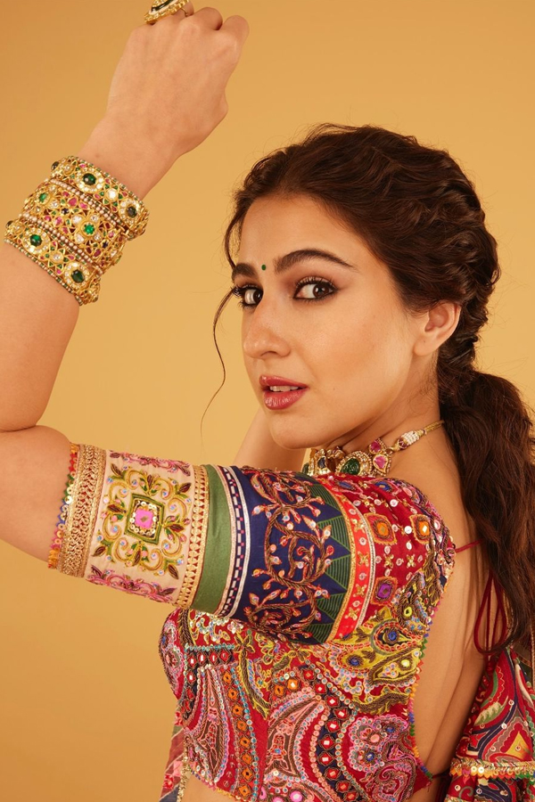 Sara-Ali-Khan-2.jpg 3