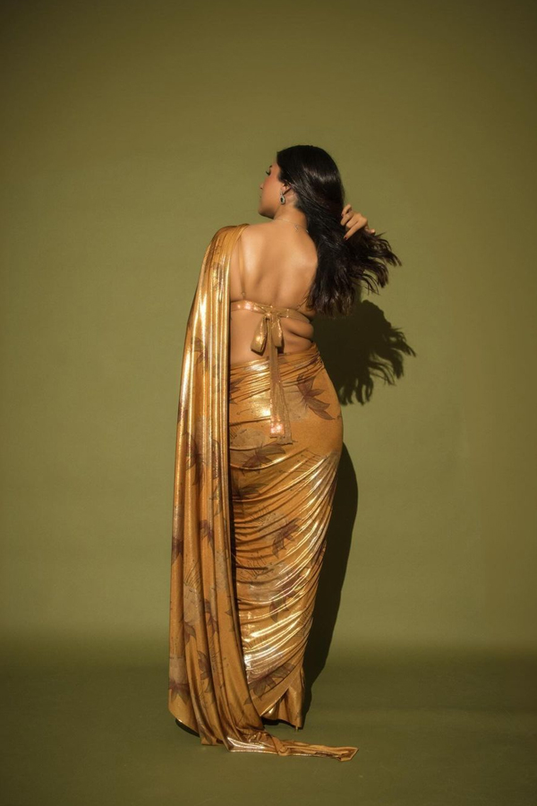 Shehnaaz-Gill-5.jpg 6