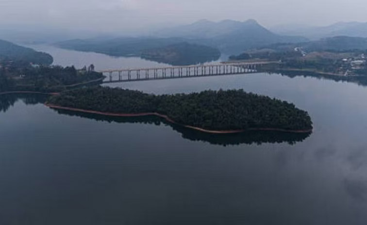 water_0.jpg