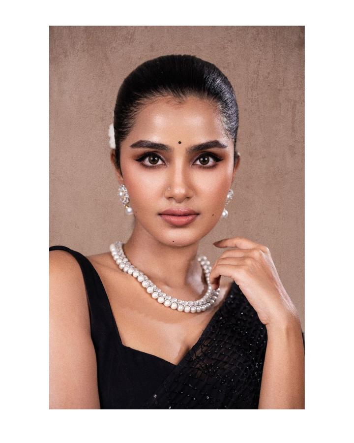 AnupamaParameswaran-09.jpg 9