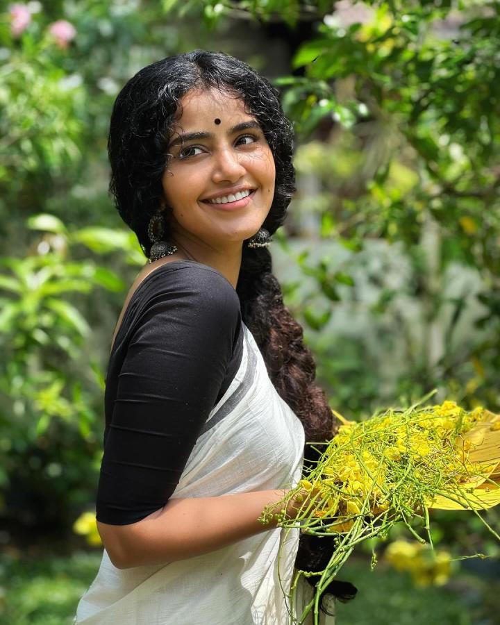 AnupamaParameswaran-11.jpg 11