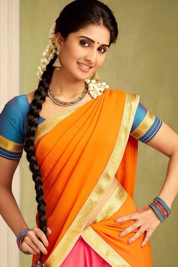 Shamlee-8.jpg 9