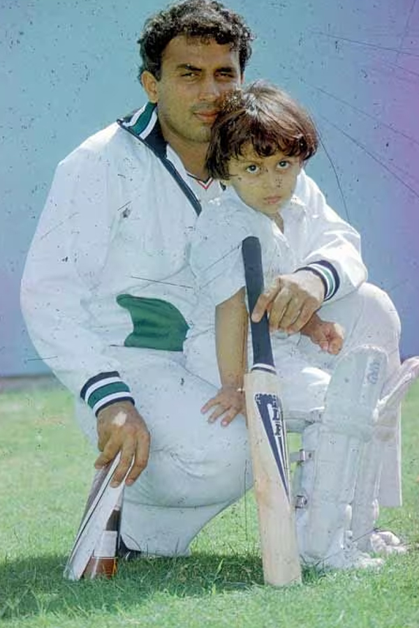 Sunil-Gavaskar-12.jpg 12