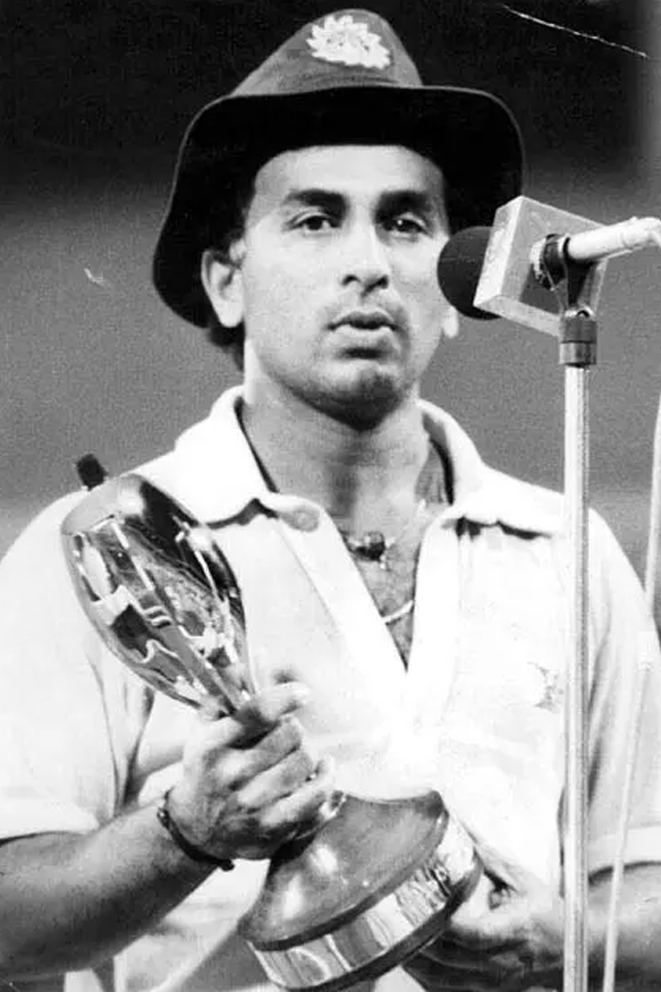 Sunil-Gavaskar-18.jpg 18