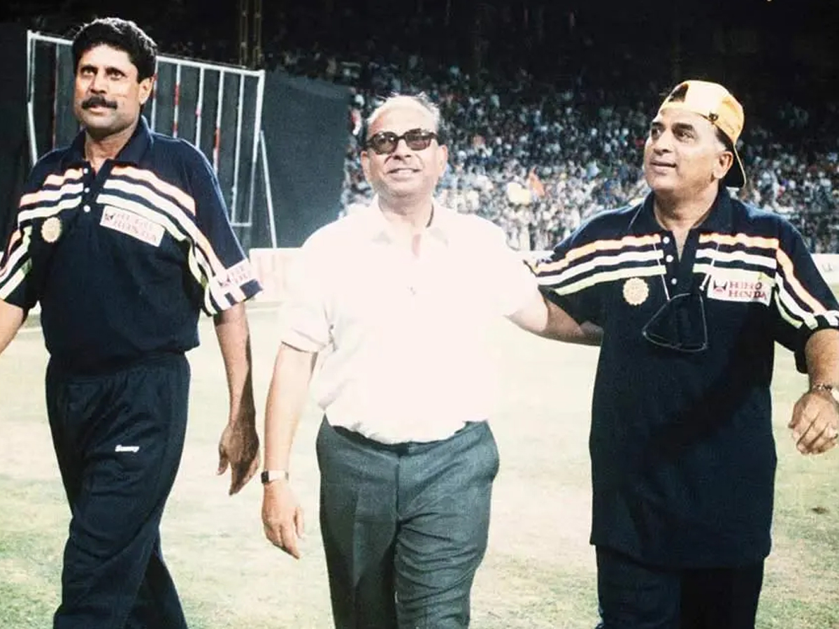 Sunil-Gavaskar-20.jpg 20
