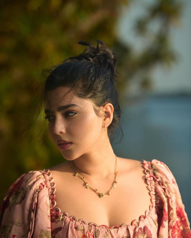 AishwaryaLekshmi-20.jpg 20