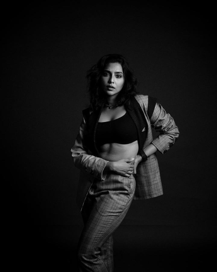 AishwaryaLekshmi-29.jpg 29