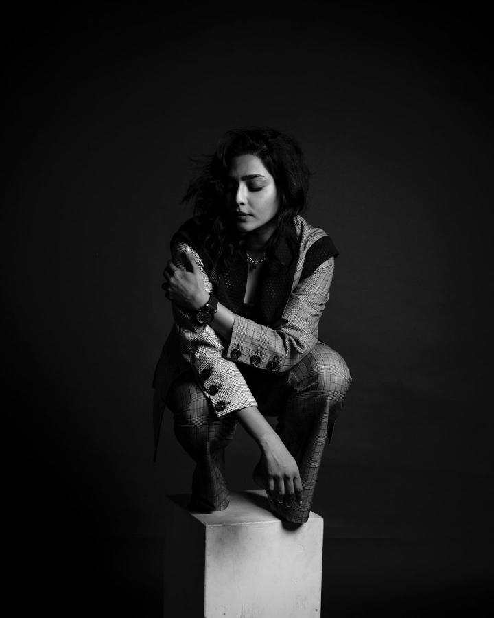 AishwaryaLekshmi-30.jpg 30