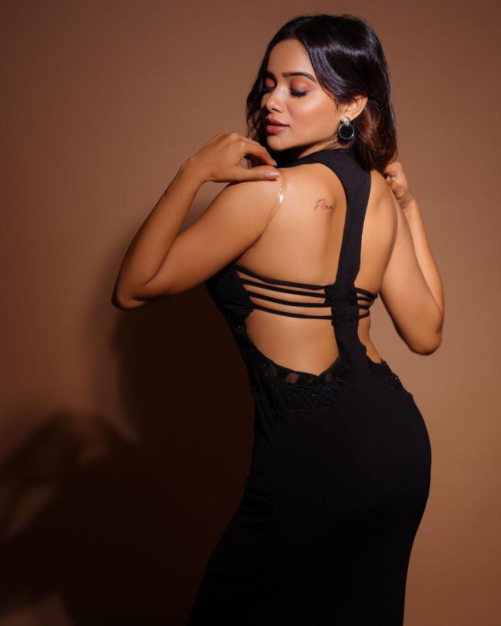 ManishRani-11.jpg 11