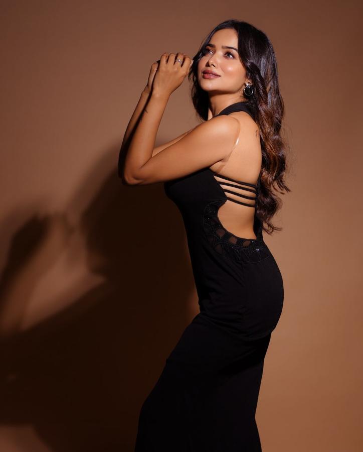 ManishRani-12.jpg 12