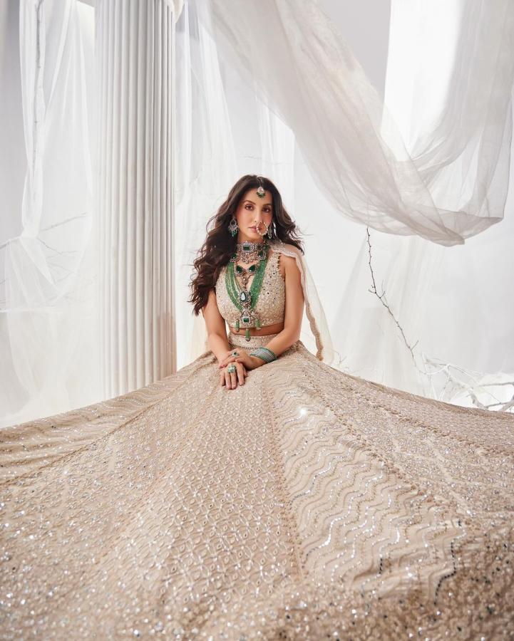 NoraFatehi-20.jpg 20