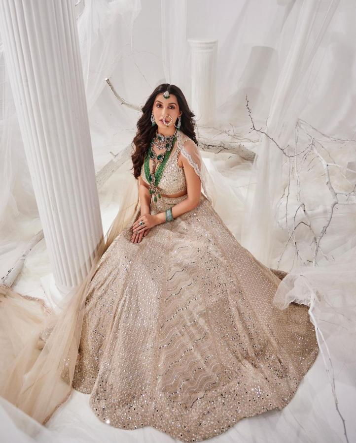 NoraFatehi-22.jpg 22