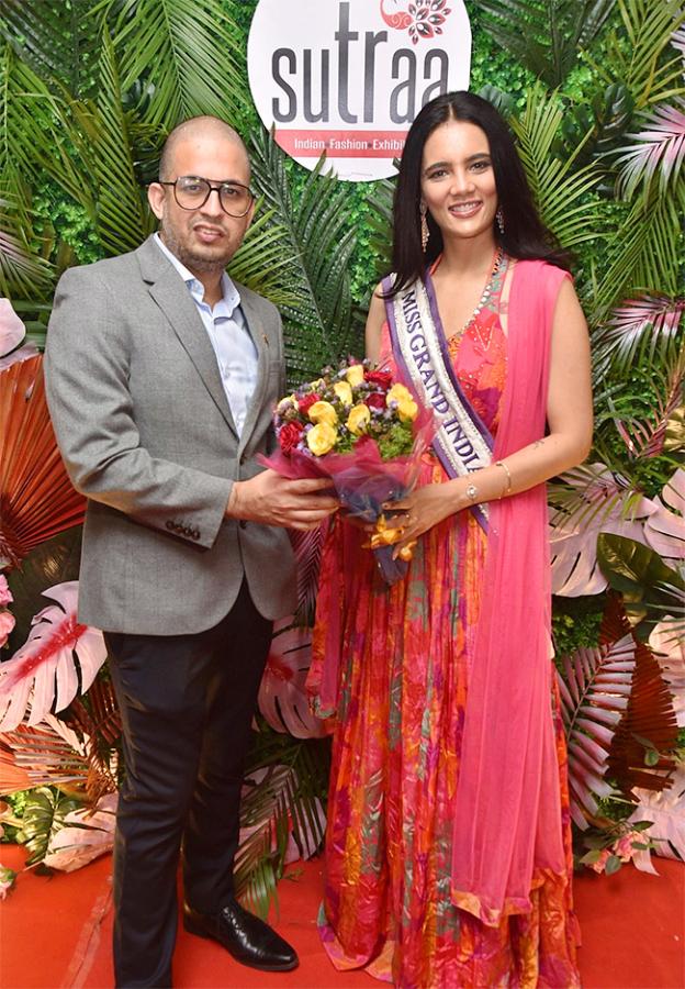 Prachi_20Nagpal_20at_20Fashion_20Exhibition_10.jpg 10