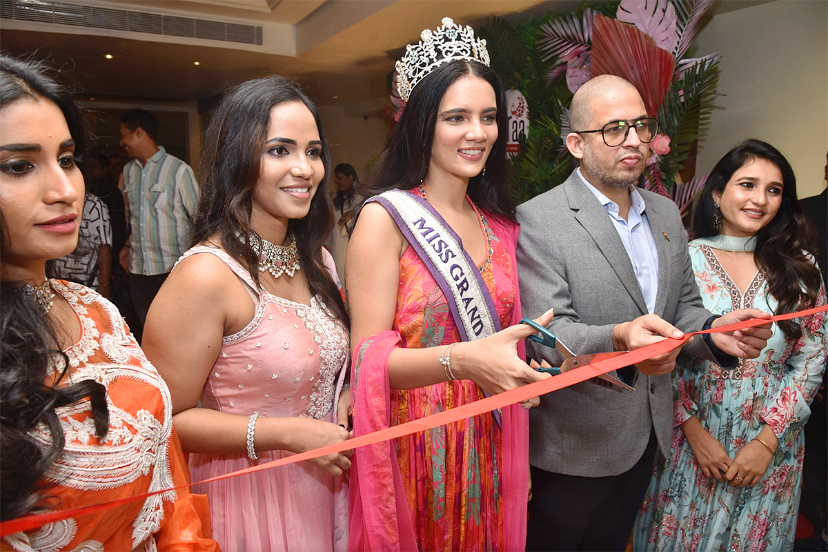 Prachi_20Nagpal_20at_20Fashion_20Exhibition_3.jpg 3