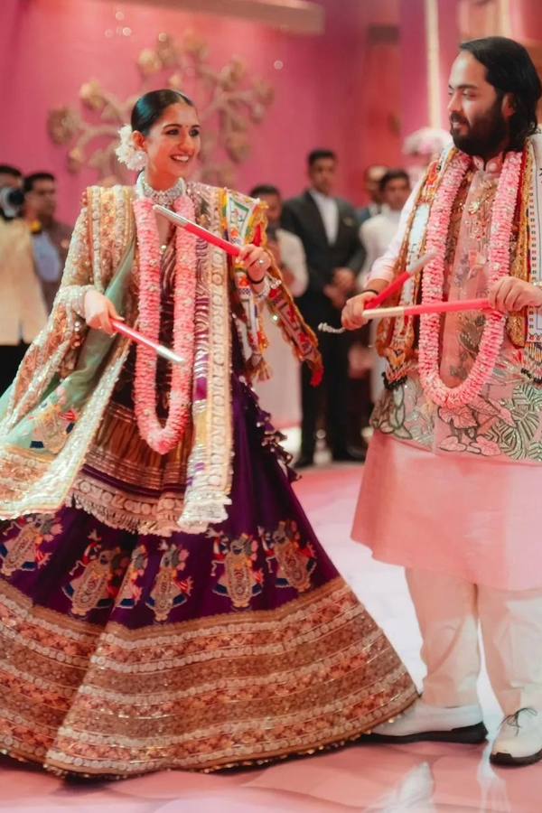 Bride-To-Be_Radhika-Merchant-9.jpg 10