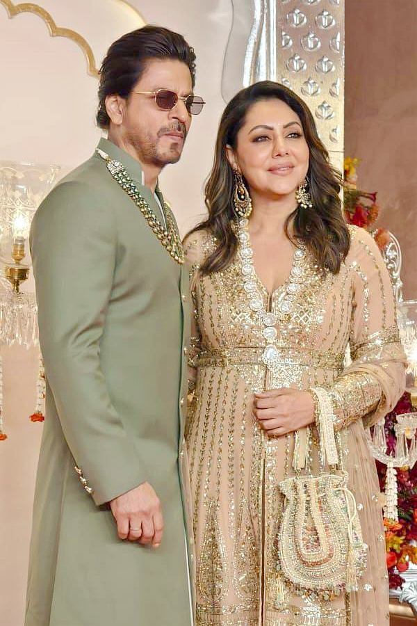 Celebreties_20Attend_20Anant_20Ambani_20and_20Radhika_20Merchant_20Wedding_20Photos13_20_281_29.jpg 45