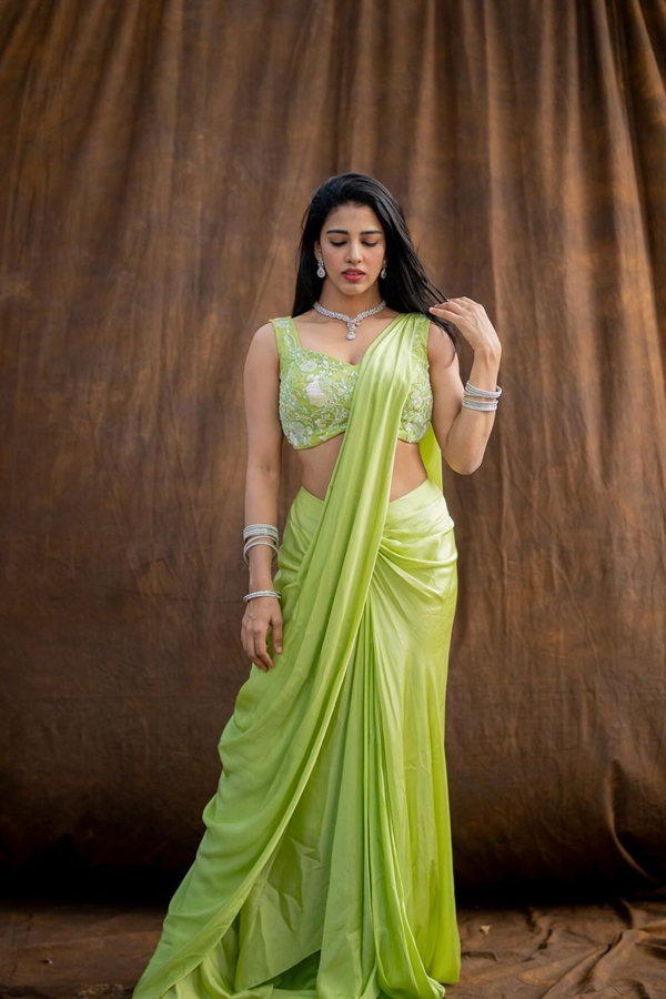 Daksha-Nagarkar-13_0.jpg 14