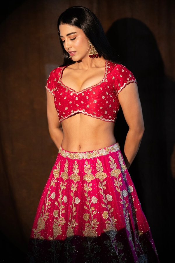 Daksha-Nagarkar-7_0.jpg 8