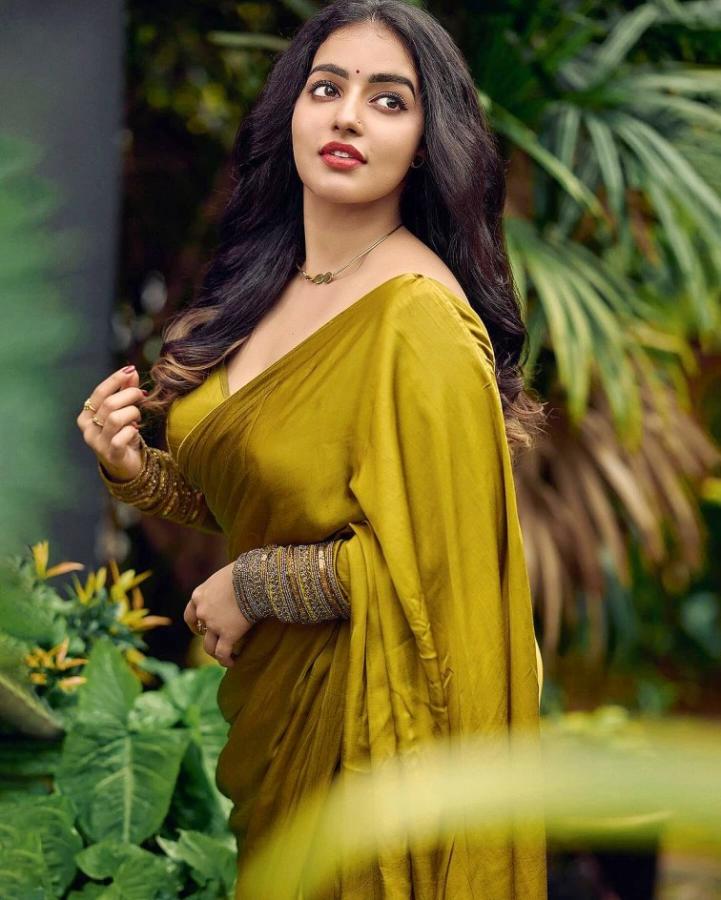 MalavikaMenon-10.jpg 10