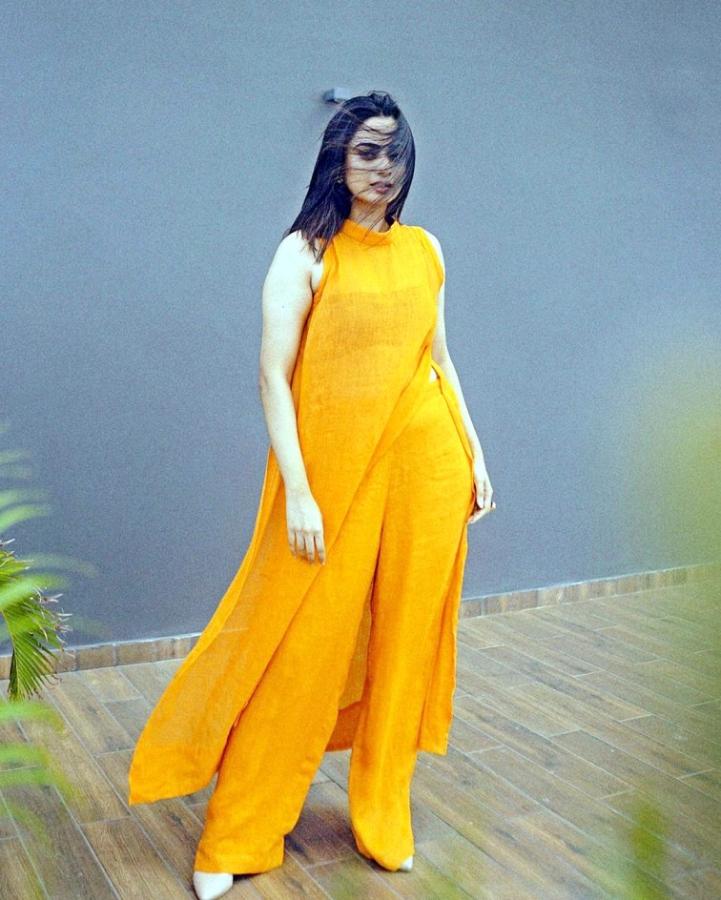 NamithaPramod-07.jpg 7