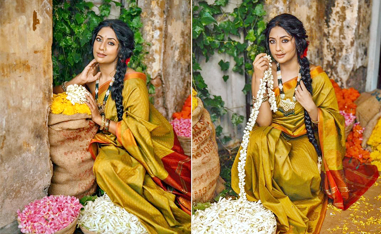 NavyaNair-01.jpg 1