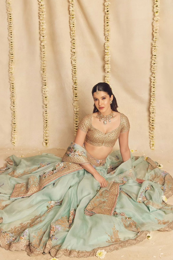 Shanaya-Kapoor-1.jpg 2