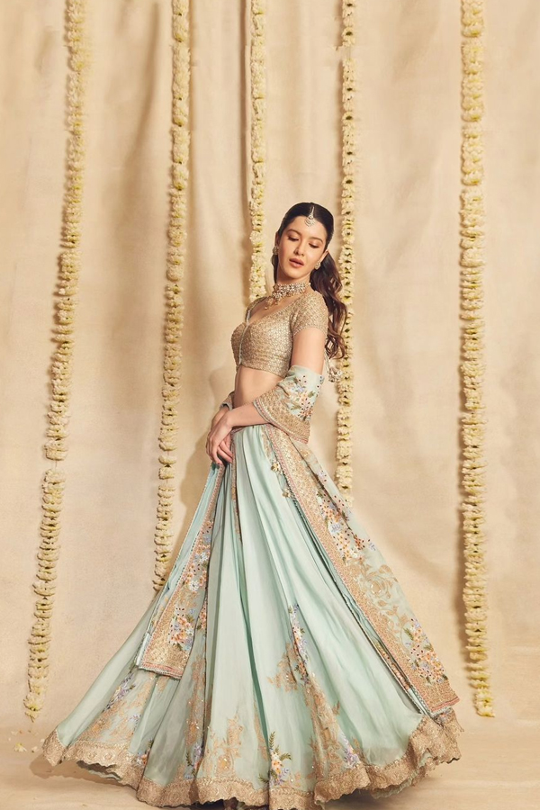 Shanaya-Kapoor-2.jpg 3