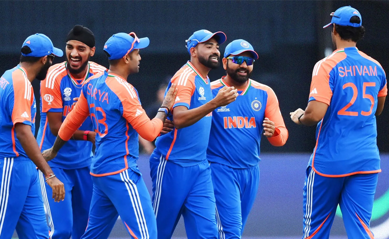 Shreyas-Iyer-Trains-Hard.jpg