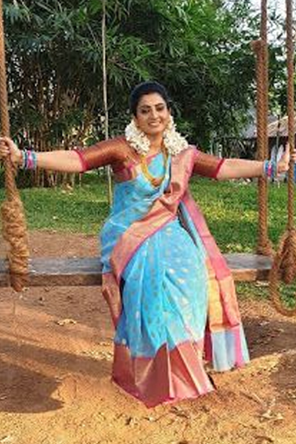 Sujitha-Dhanush-16.jpg 17